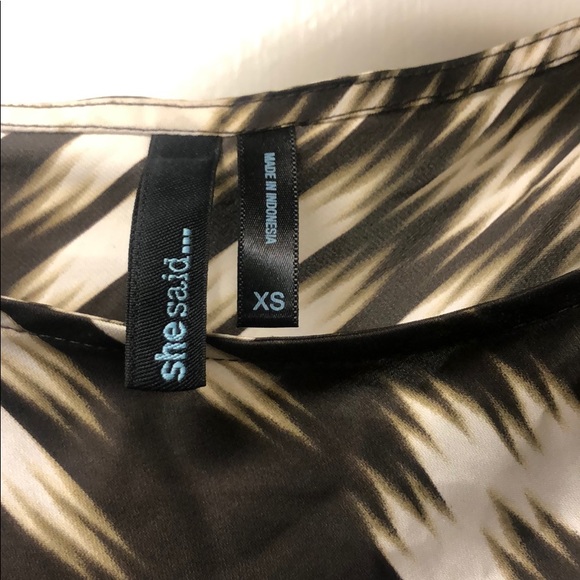 Cute Brown & Cream Top - Picture 3 of 4